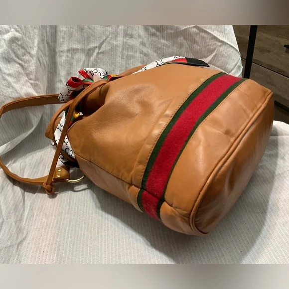 Gucci bags - Picture 9 of 15